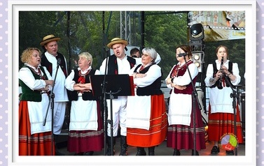 batch_Zesp&oacute;ł Ludowy - LISZNIANIE (3)