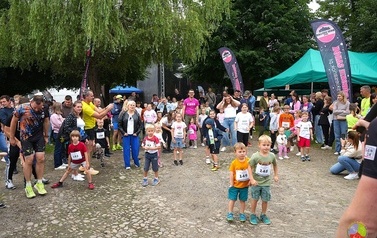 BIEG Z PRZYTUPEM - FOLKOWA 5 - Mrzygł&oacute;d 2026 (26)