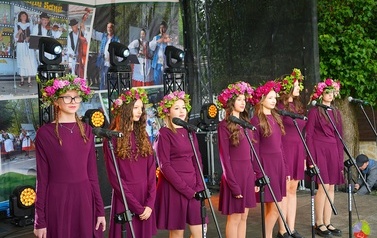 XV Zjazd Kapel Ludowych-Mrzygł&oacute;d 2026 (32)