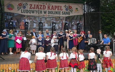 XV Zjazd Kapel Ludowych-Mrzygł&oacute;d 2026 (21)