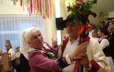 Tradycyjne wesele w klimacie lat 50-tych (49)