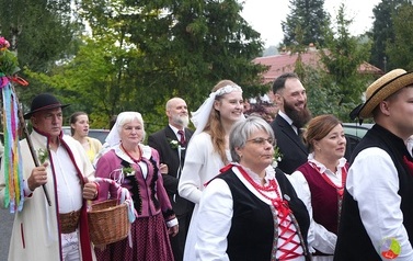 Tradycyjne wesele w klimacie lat 50-tych (4)