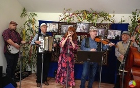 Tradycyjne wesele w klimacie lat 50-tych (66)