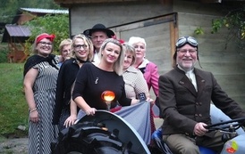 Tradycyjne wesele w klimacie lat 50-tych (64)
