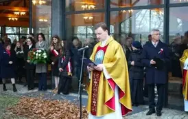 WIECZORNICA PATRIOTYCZNA-SP STRACHOCINA 2025r (19)