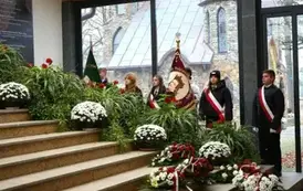 WIECZORNICA PATRIOTYCZNA-SP STRACHOCINA 2025r (5)