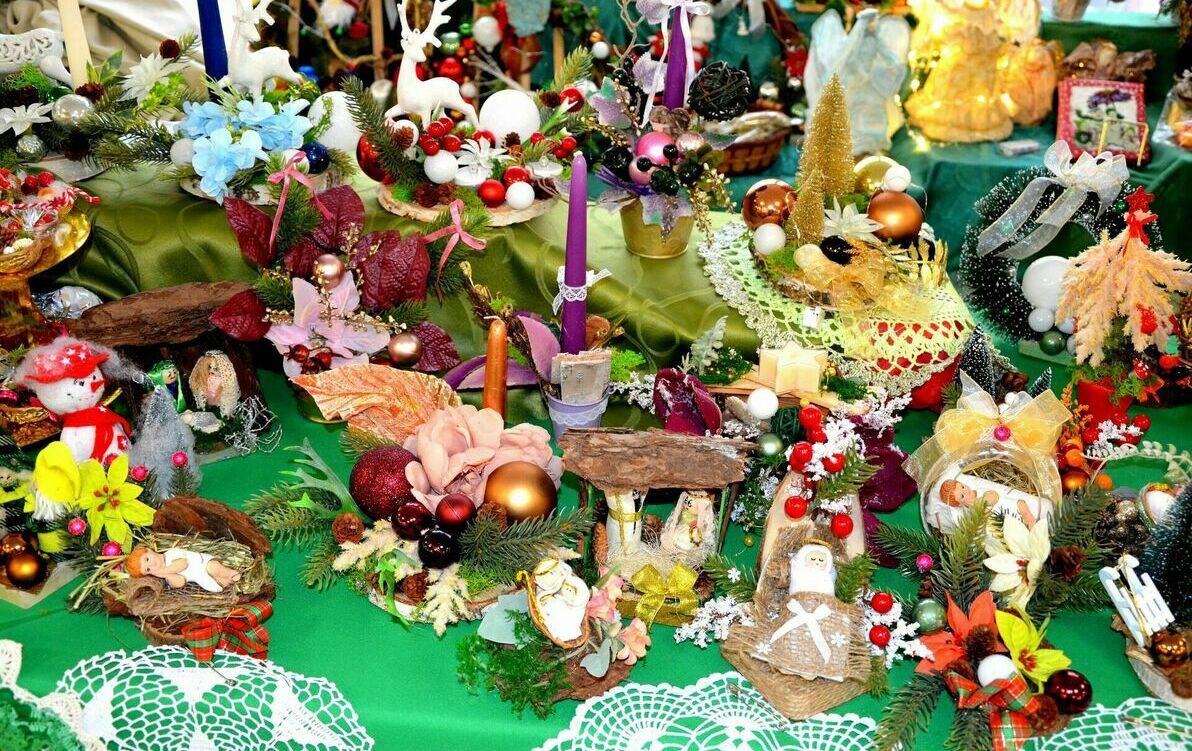Zdjęcie do XXVII Wystawa - TRADYCJE ŚWIĄT BOŻEGO NARODZENIA - otwarta
