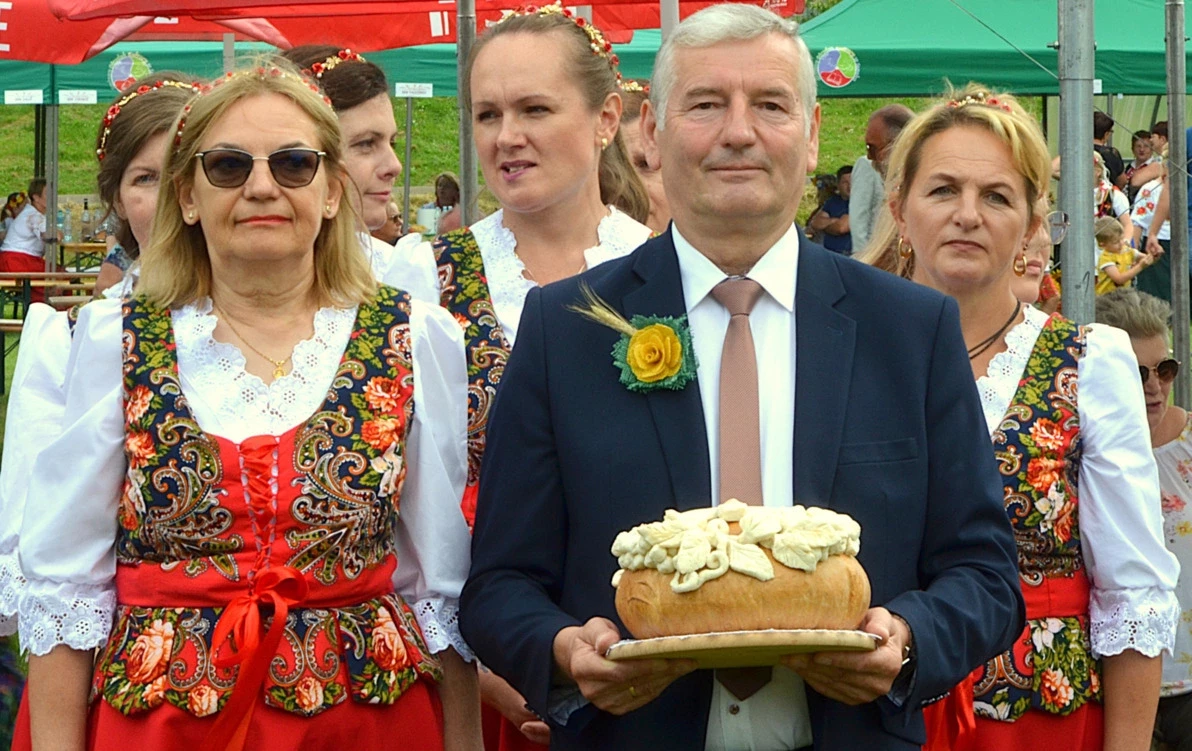Zdjęcie do Plon niesiemy, plon...